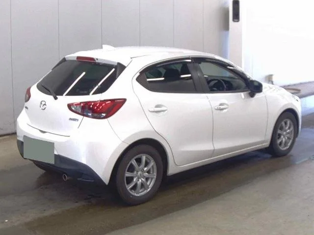 386477 2016 MAZDA DEMIO HATCHBACK 2.jpg