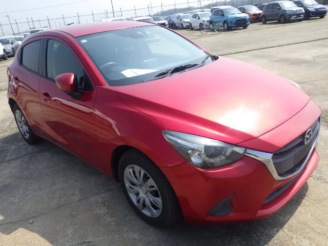 387730 2015 MAZDA DEMIO HATCHBACK.jpg