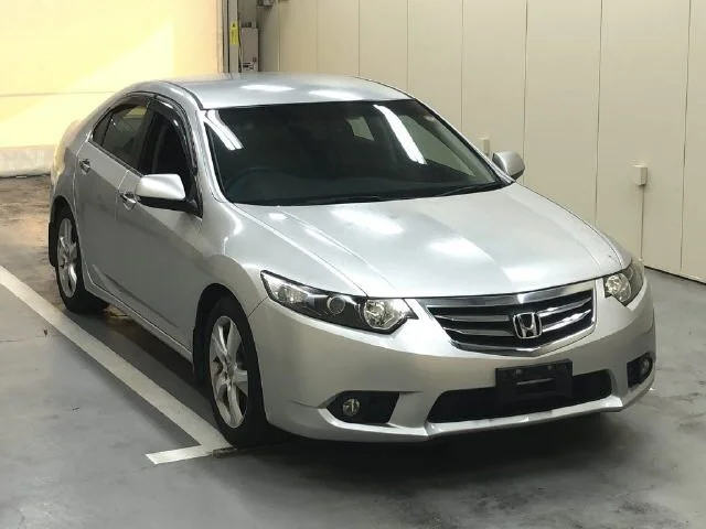 390738 2011 HONDA ACCORD SEDAN