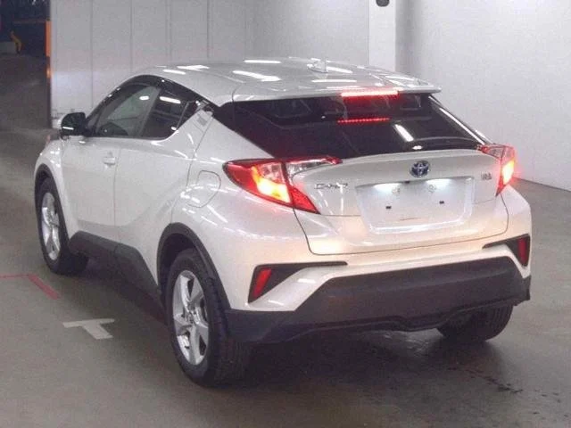 385766 2017 TOYOTA C-HR suv 2.jpg