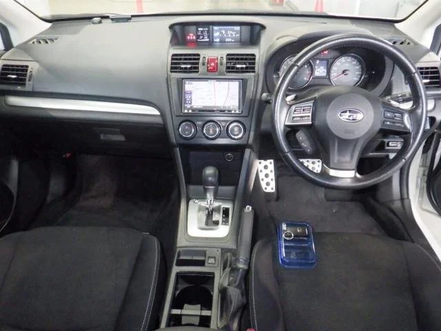 375093 2013 SUBARU IMPREZA XV HATCHBACK 3.jpg