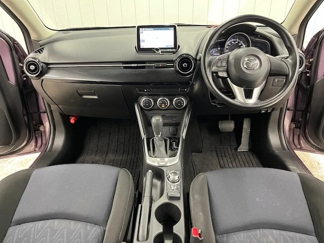 390898 2016 MAZDA DEMIO HATCHBACK 3.jpg