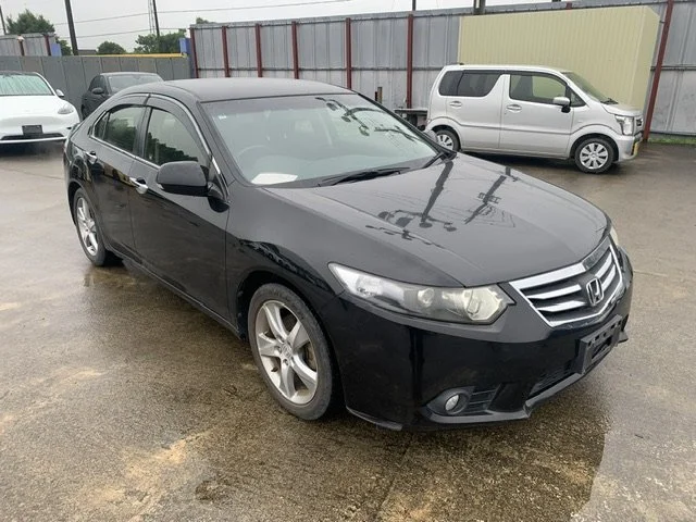 393971 2013 HONDA ACCORD SEDAN.jpg