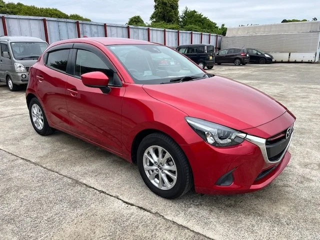 390221 2016 MAZDA DEMIO HATCHBACK.jpg