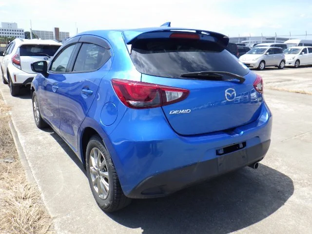 395411 2016 MAZDA DEMIO HATCHBACK 2.jpg