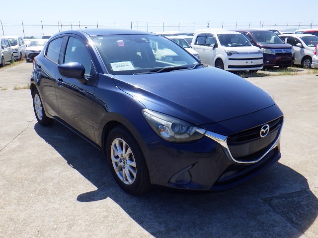 392413 2016 MAZDA DEMIO HATCBACK.jpg