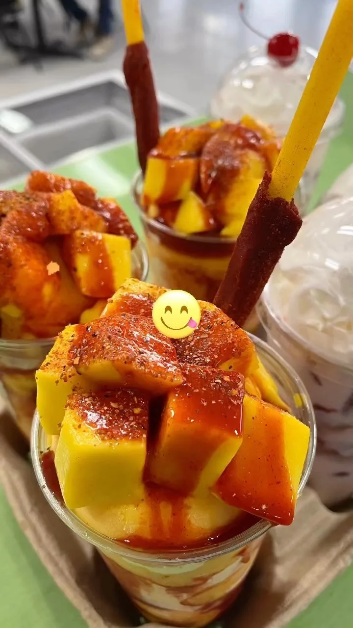 Book a Paleta Cart Rental for Delivery on Your Own —