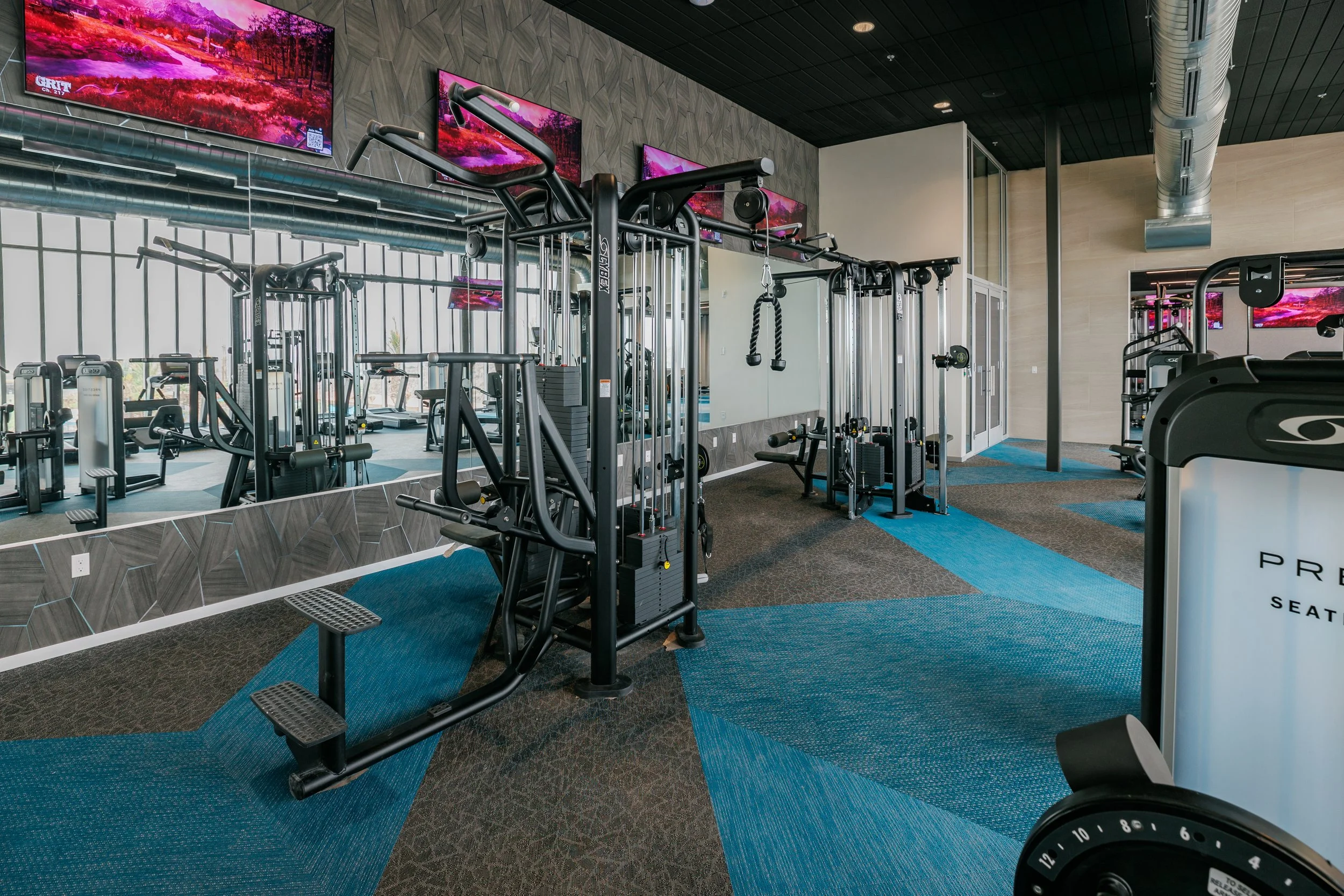 About — The Elmont El Paso