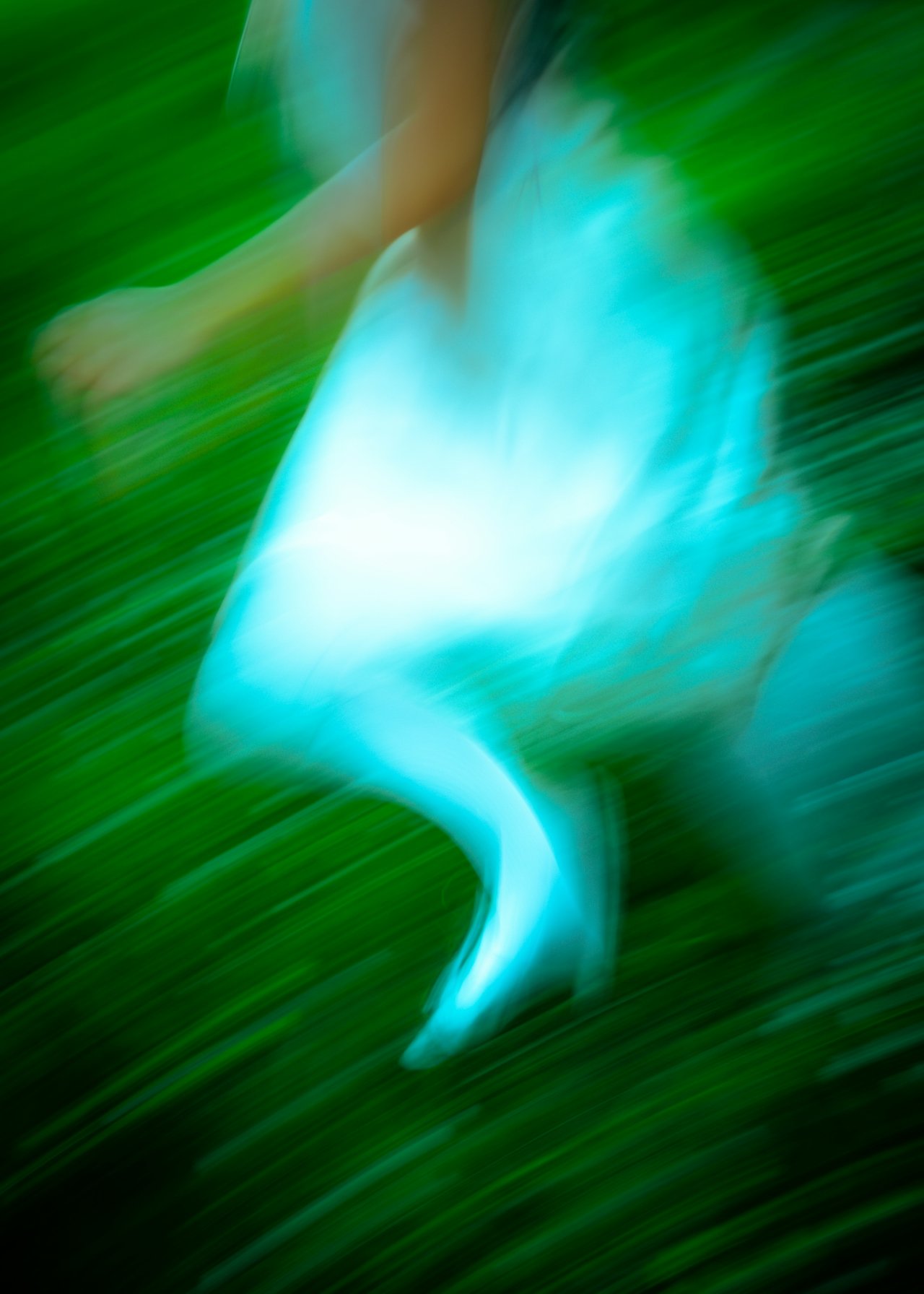 DTS_TOUCHING_GRASS__JELLY_LUISE_Photos_ID9941.jpg