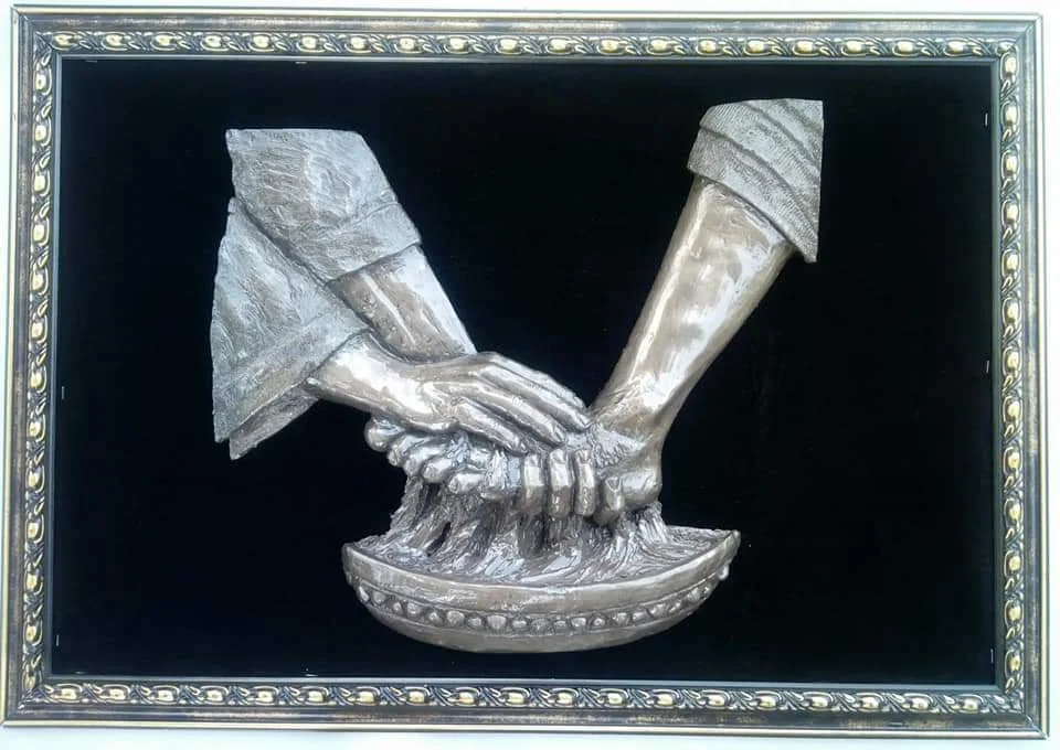 Ebenezer Christian, Bronze powder, resin, fibreglass, 46cmX60cmX7.6cm.jpg