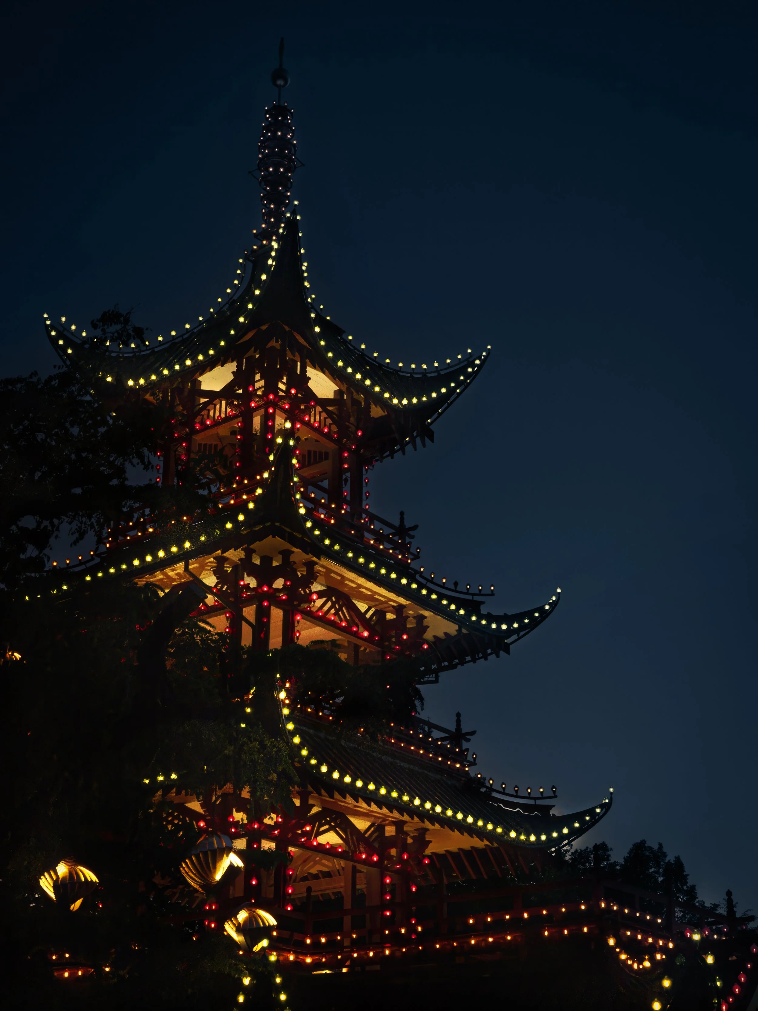 DavidFerman_Night_Lure_V_DigitalPhotography.jpg