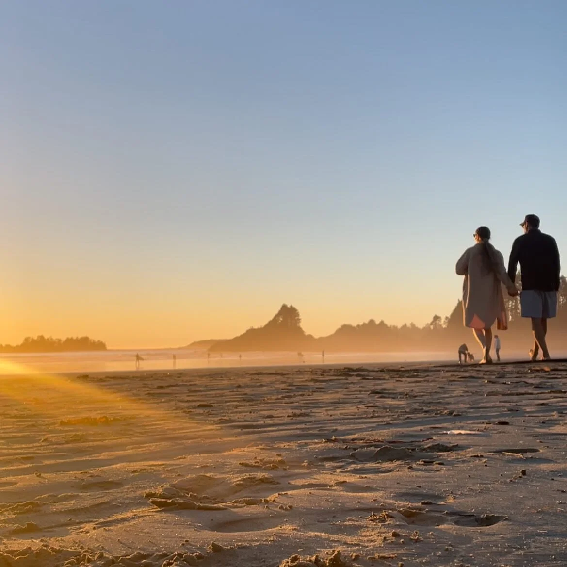 ♡
.
.
.
.
.
#tofinobc #tofinotravel #tofino #tofinocamping #tofinosurf #explorebc #bcisbeautiful #sober #soberliving #soberlife #soberlifestyle #AA #alcoholicsanonymous #alcoholic #lovelife #spiritual #freespirit #vanlife #vanlifestyle #vanlifeexplor