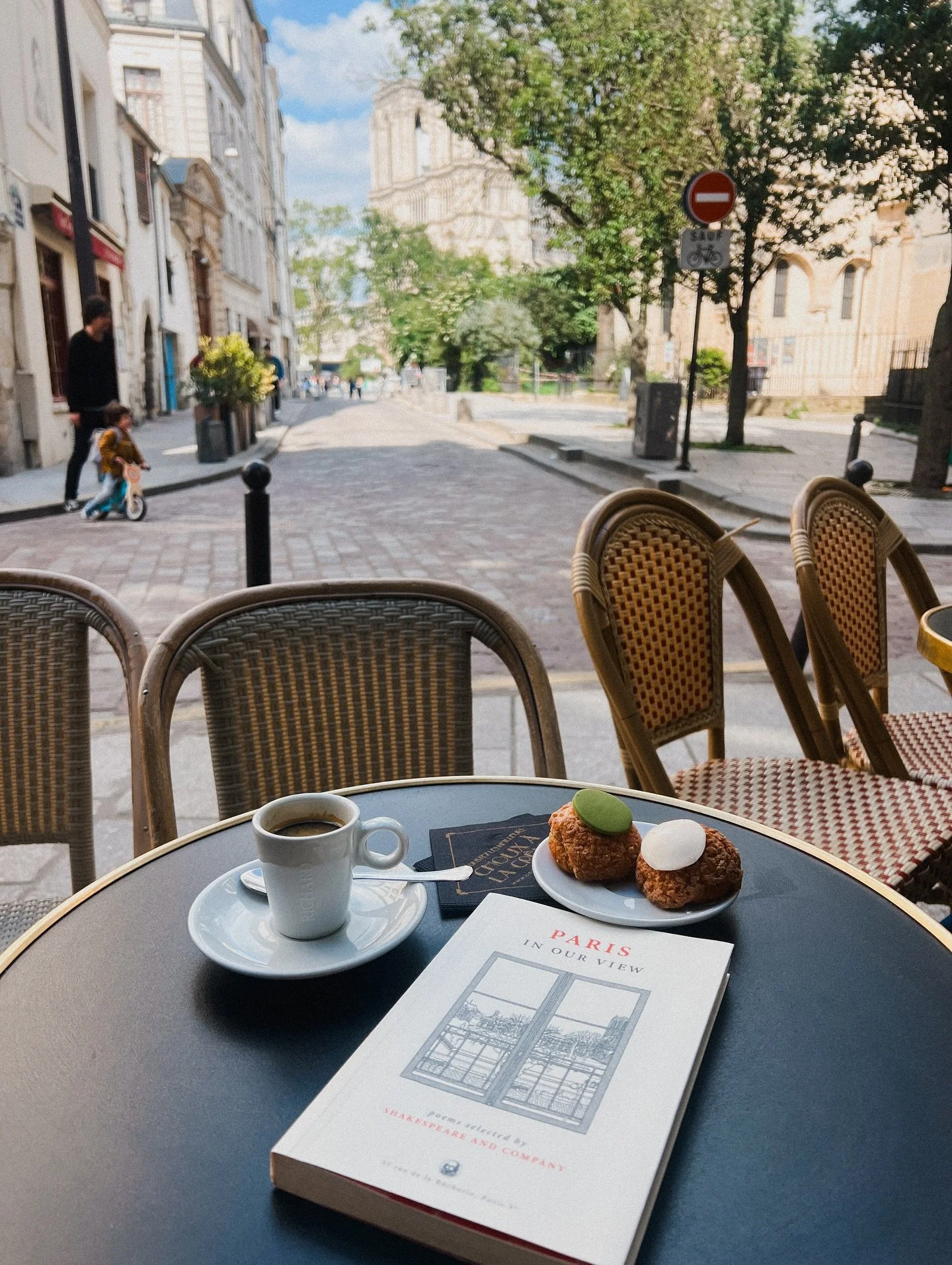 Spent the majority of the weekend behind my laptop, so here&rsquo;s a list of places I&rsquo;d love to have been instead:

- Enjoying a peaceful caf&eacute; moment in Paris
- Watching the rain clouds roll in over Lake Como
- Sitting on a Sicilian bea