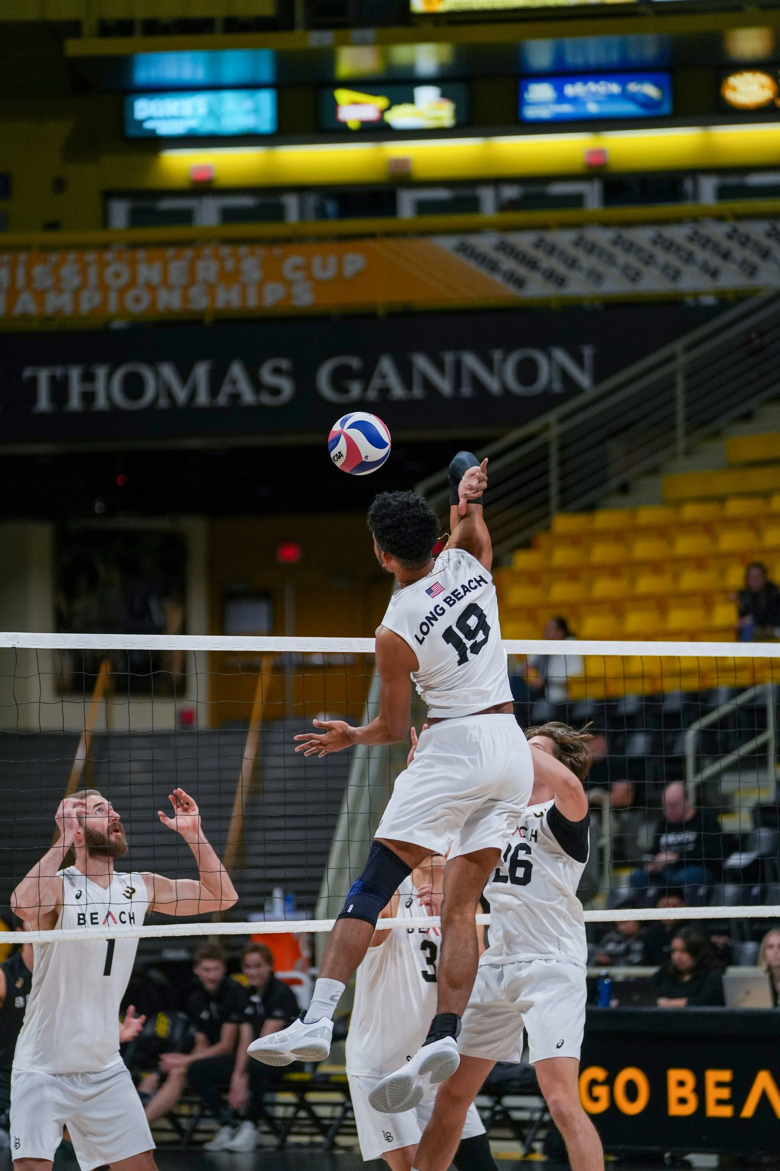 Volleyball-1.jpg