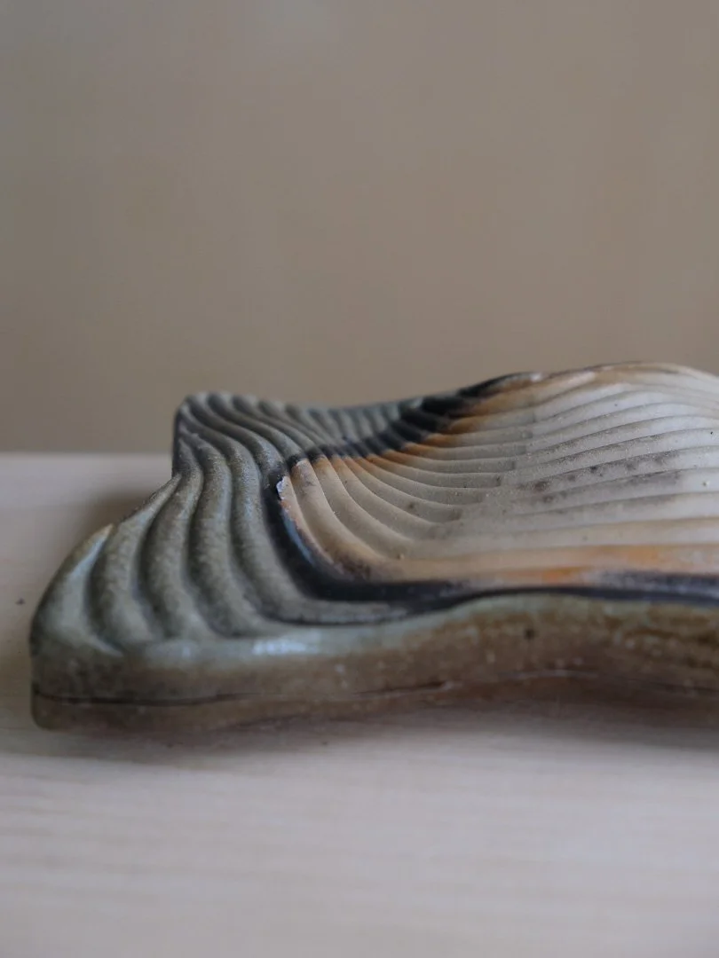 Soap dish (1 piece)
1 × 4 × 3 in
SOLD