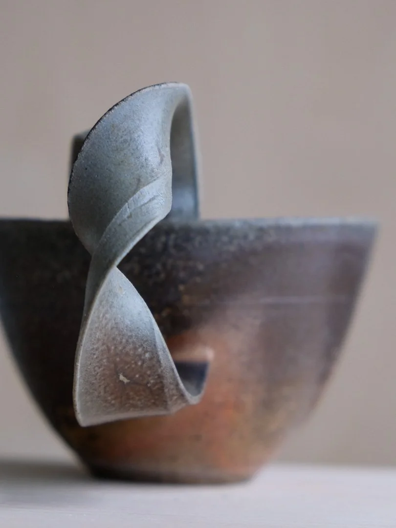 Cup (No. 2)
2.5 × 4 × 5 in
SOLD
