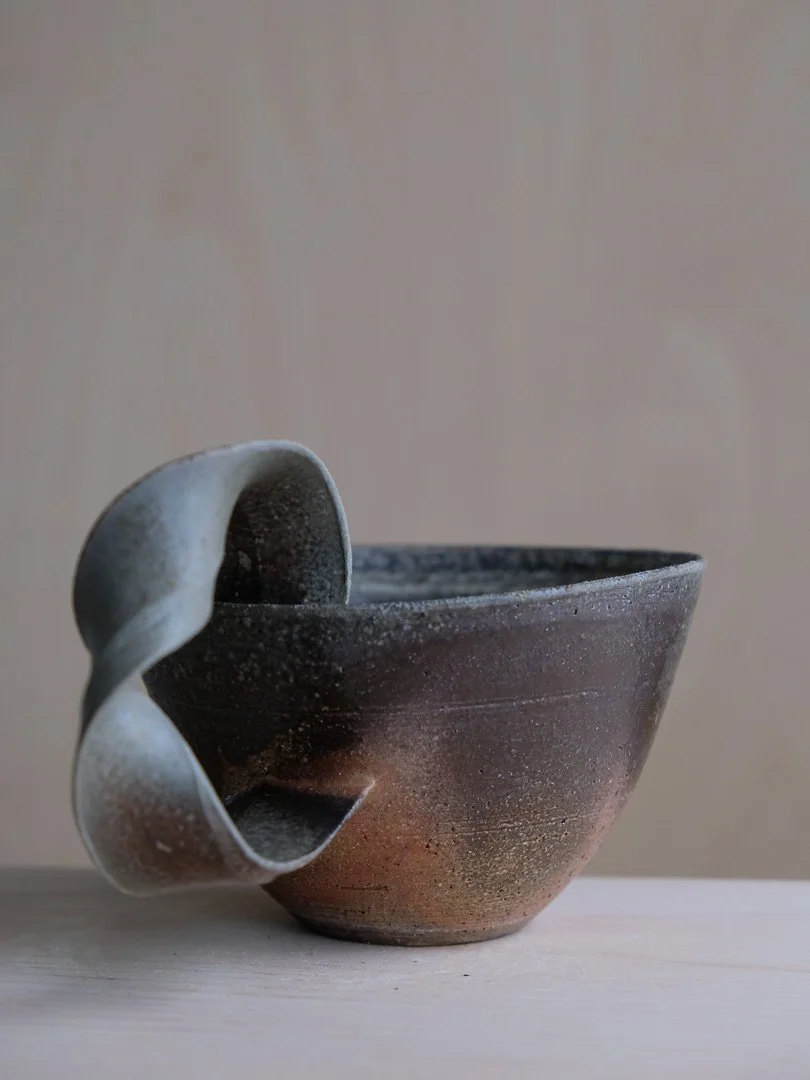 Cup (No. 2)
2.5 × 4 × 5 in
SOLD