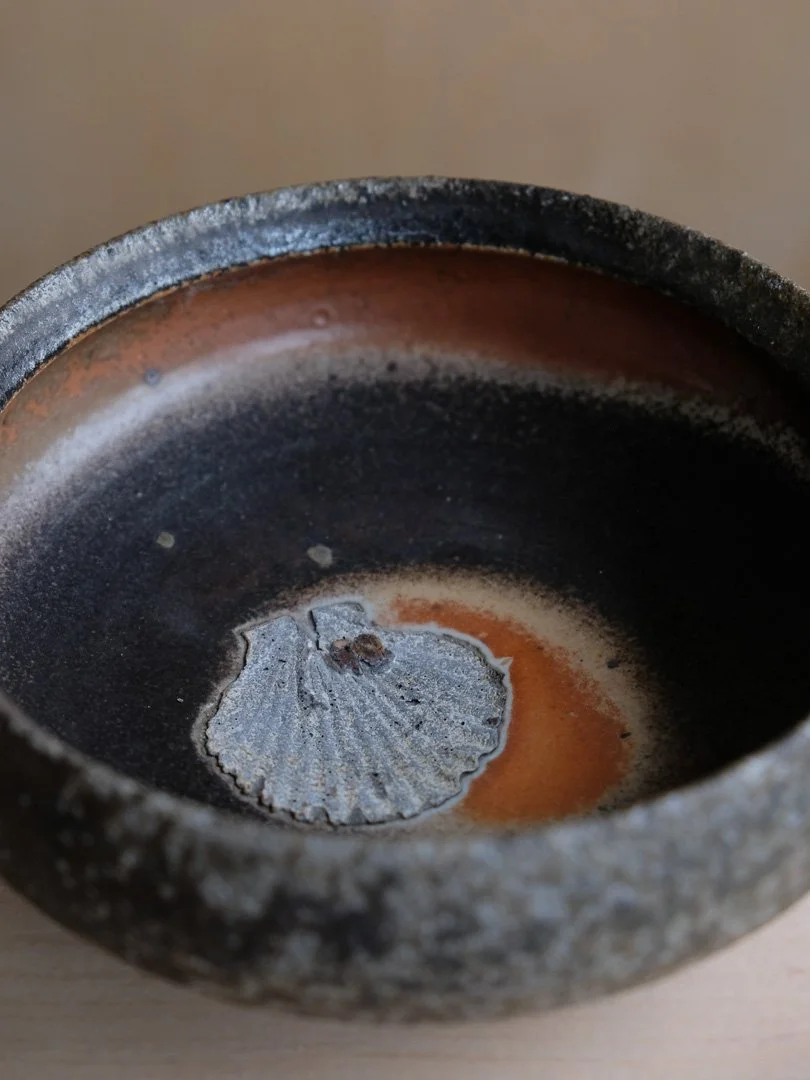 Bowl (No. 1)
2 × 6 × 6 in
SOLD