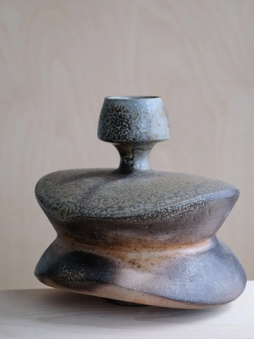 Bottle (No. 4)
8 × 8 × 7 in
SOLD