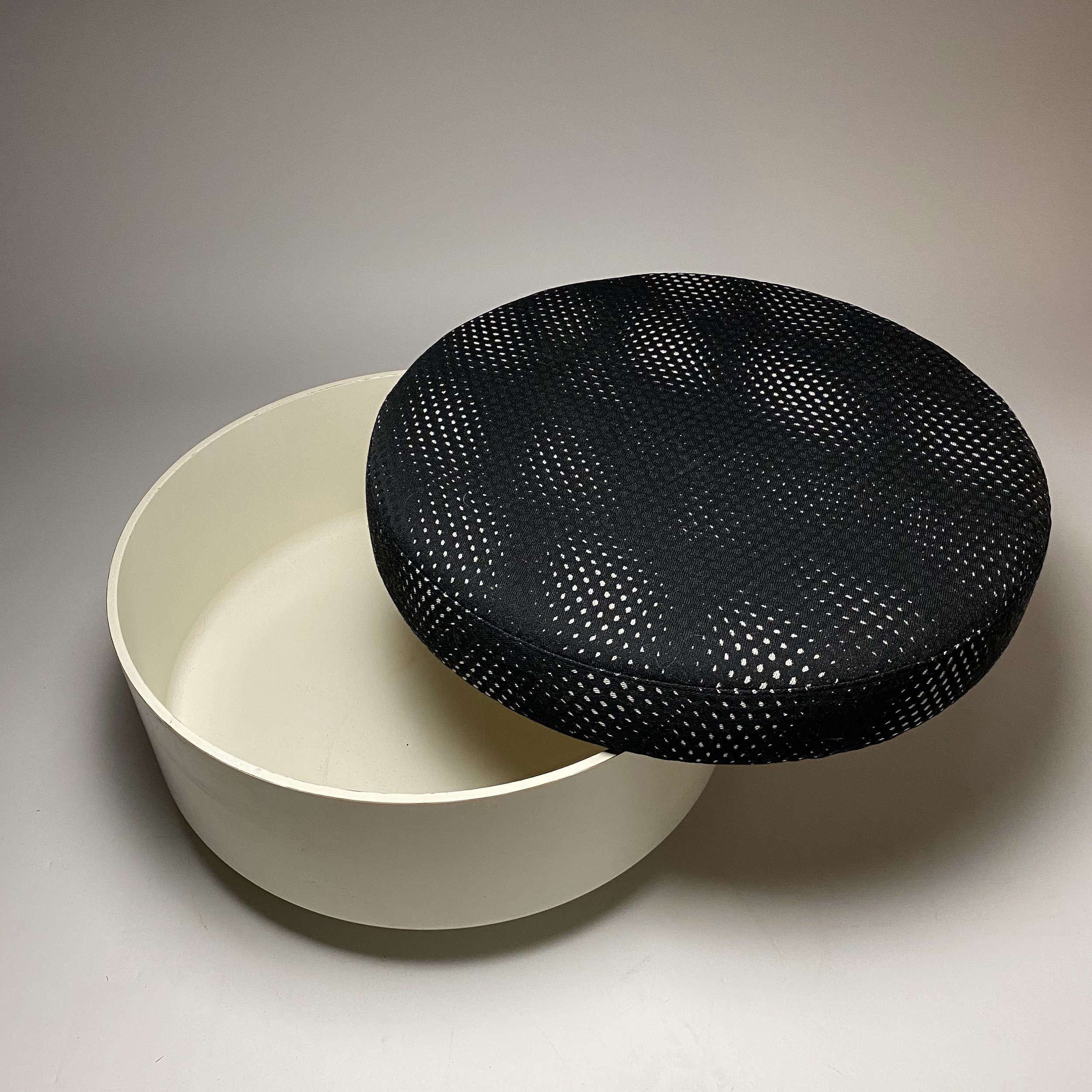 https://i.etsystatic.com/9710154/r/il/d72e64/2223911417/il_fullxfull.2223911417_3h1b.jpg