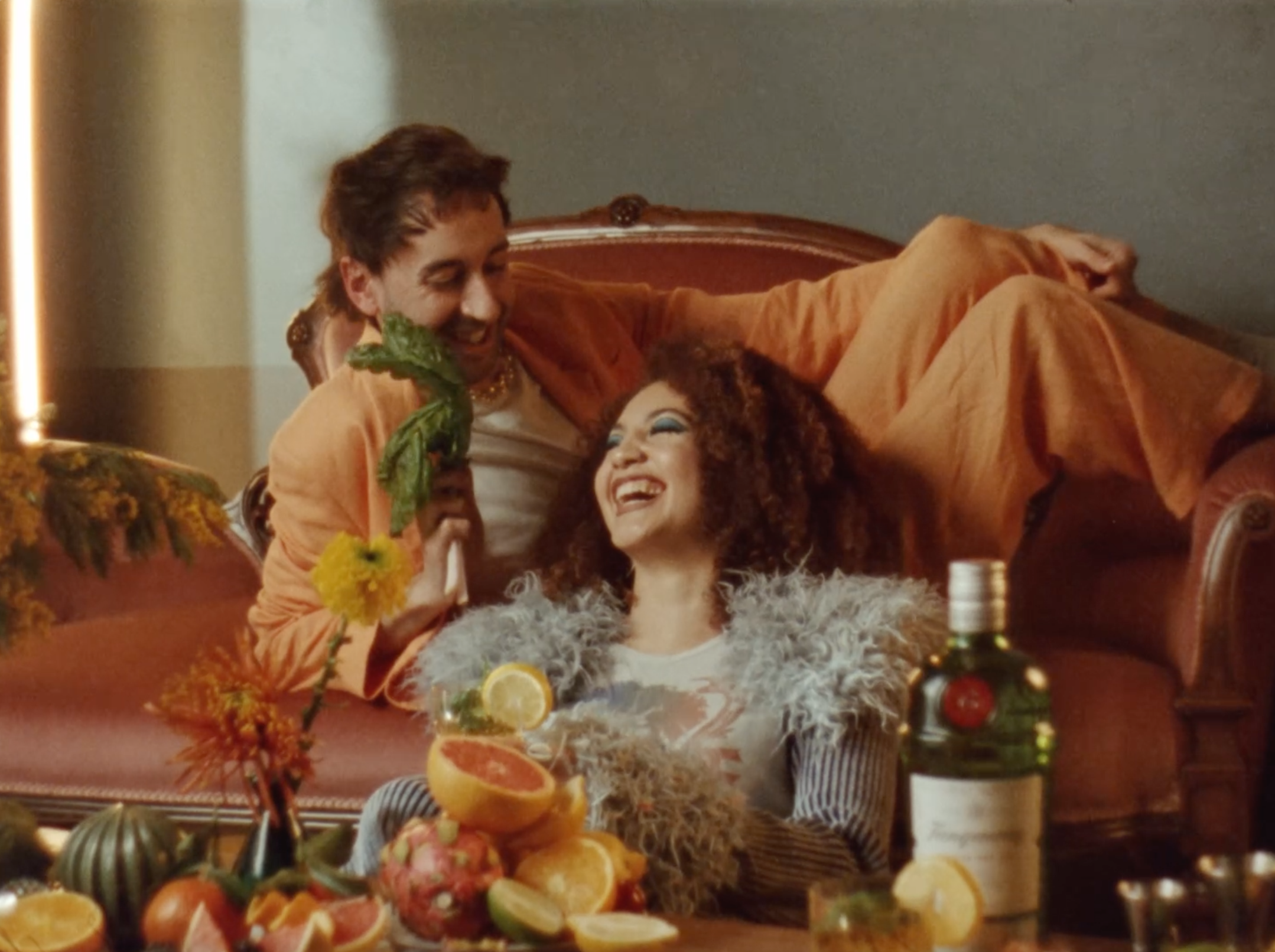 Tanqueray still 6.png