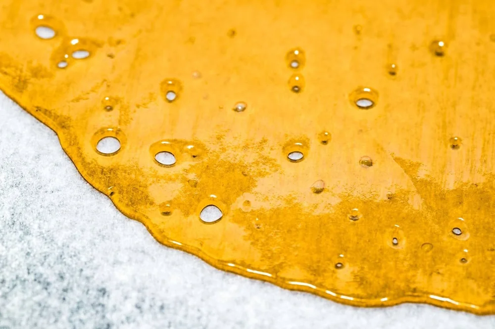 At What Temperature Does THC Distillate Degrade? Heat & Highs