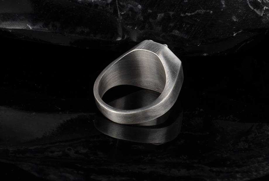 Mithril 谧银 纯手工制狼图腾男士雕刻指环2.jpg