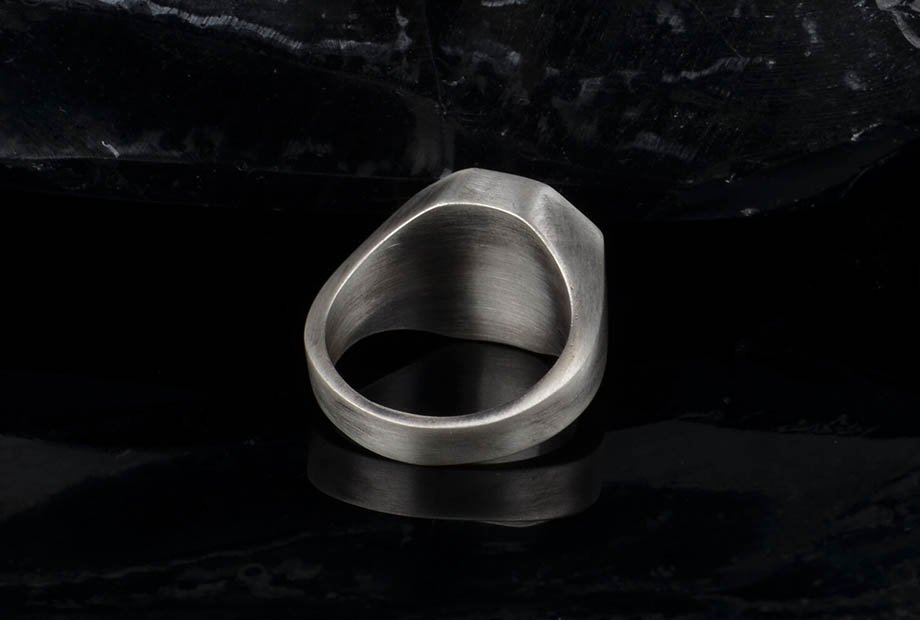 Mithril 谧银 纯手工制独角兽男士雕刻指环6.jpg