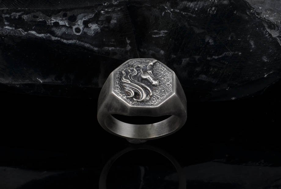 Mithril 谧银 纯手工制独角兽男士雕刻指环4.jpg