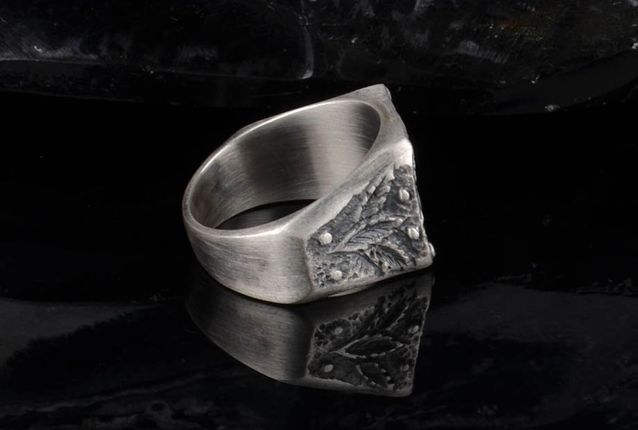 Mithril 谧银 纯手工制飞鸟男士雕刻指环5.jpg