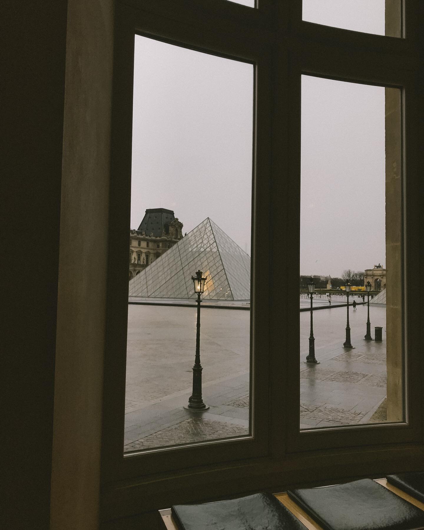 The Louvre &mdash; A solo female traveler&rsquo;s safe haven.