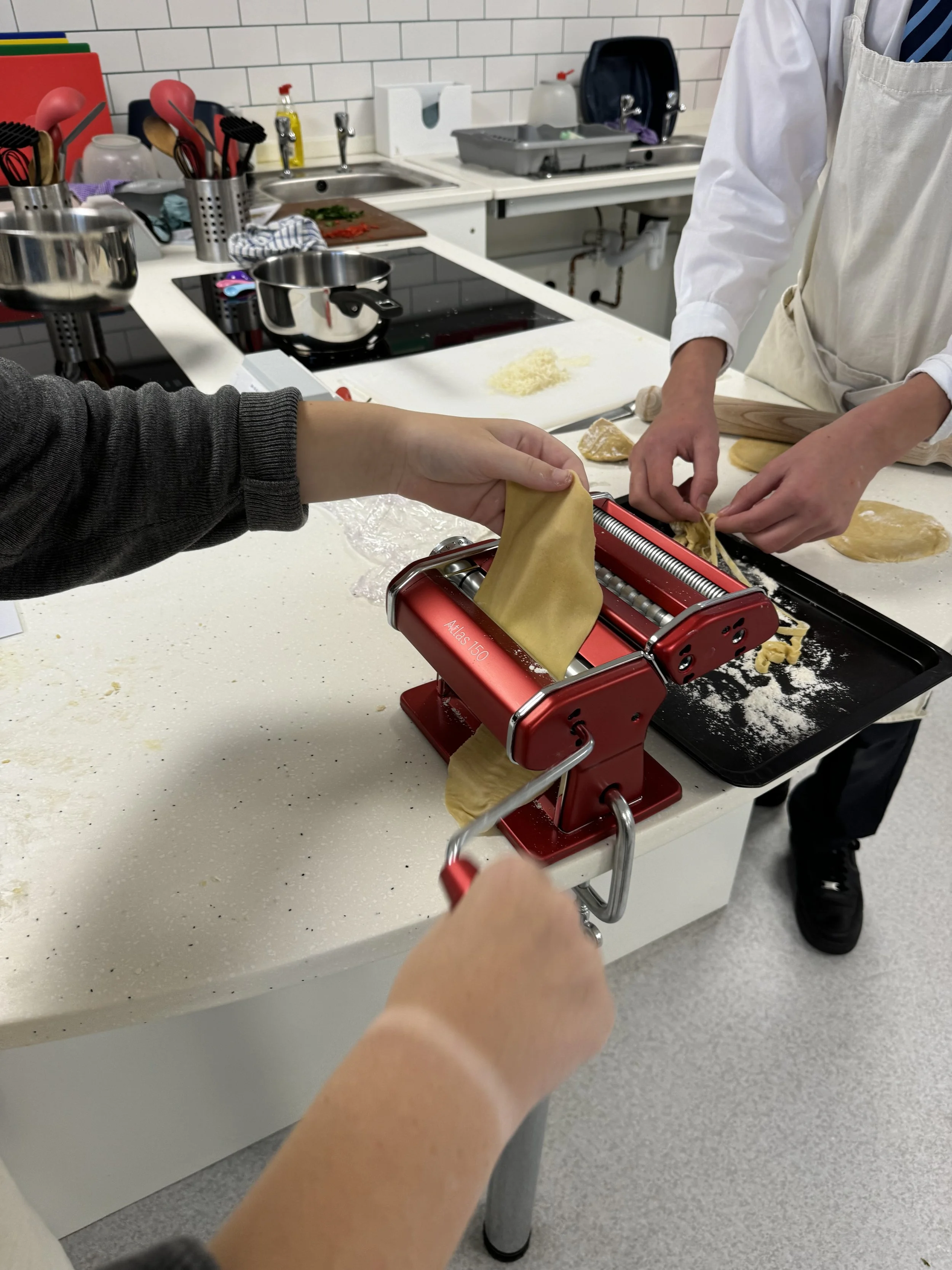 Year 10s Cook Up a Storm: Pasta Perfection in the Kitchen