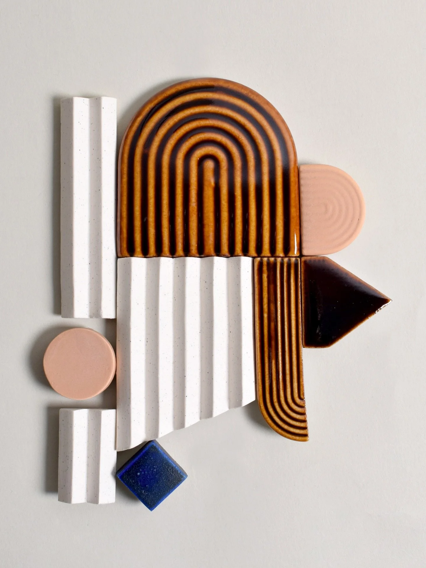 Wall Sculpture No.291
Available @konstoform 

#lauraitkonen #ceramics #porcelain #madeinfinland #handmade wallart art colors finnishart finnishceramics wallsculpture ceramics ceramique contemporaryceramics interiorinspo wallrelief ceramicrelief nordi