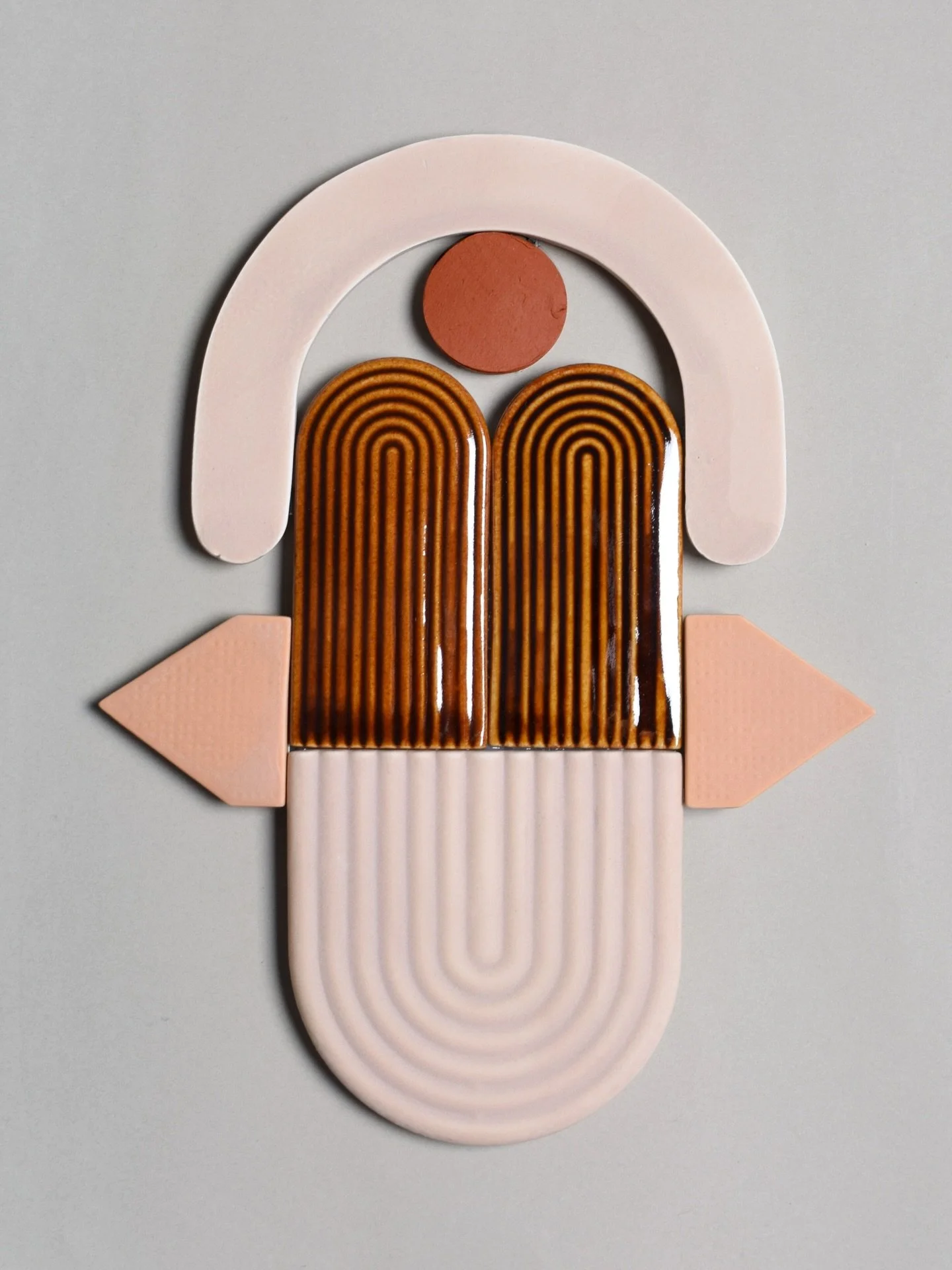 Fresh in store &bull; Wall Sculpture No.300
👉 available in my online store

#lauraitkonen #ceramics #art #contemporaryceramics #finnishart