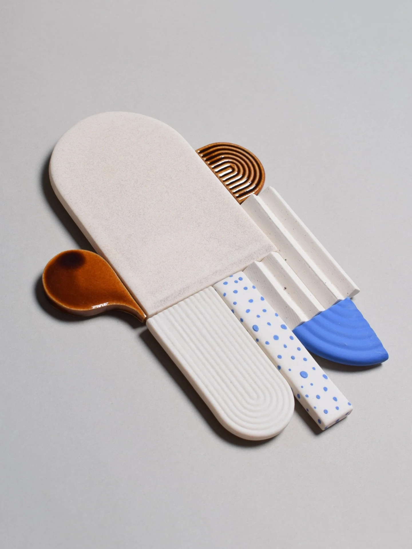 Fresh in store &bull; Wall Sculpture No.297
👉 available in my online store

#lauraitkonen #ceramics #art #contemporaryceramics #finnishart