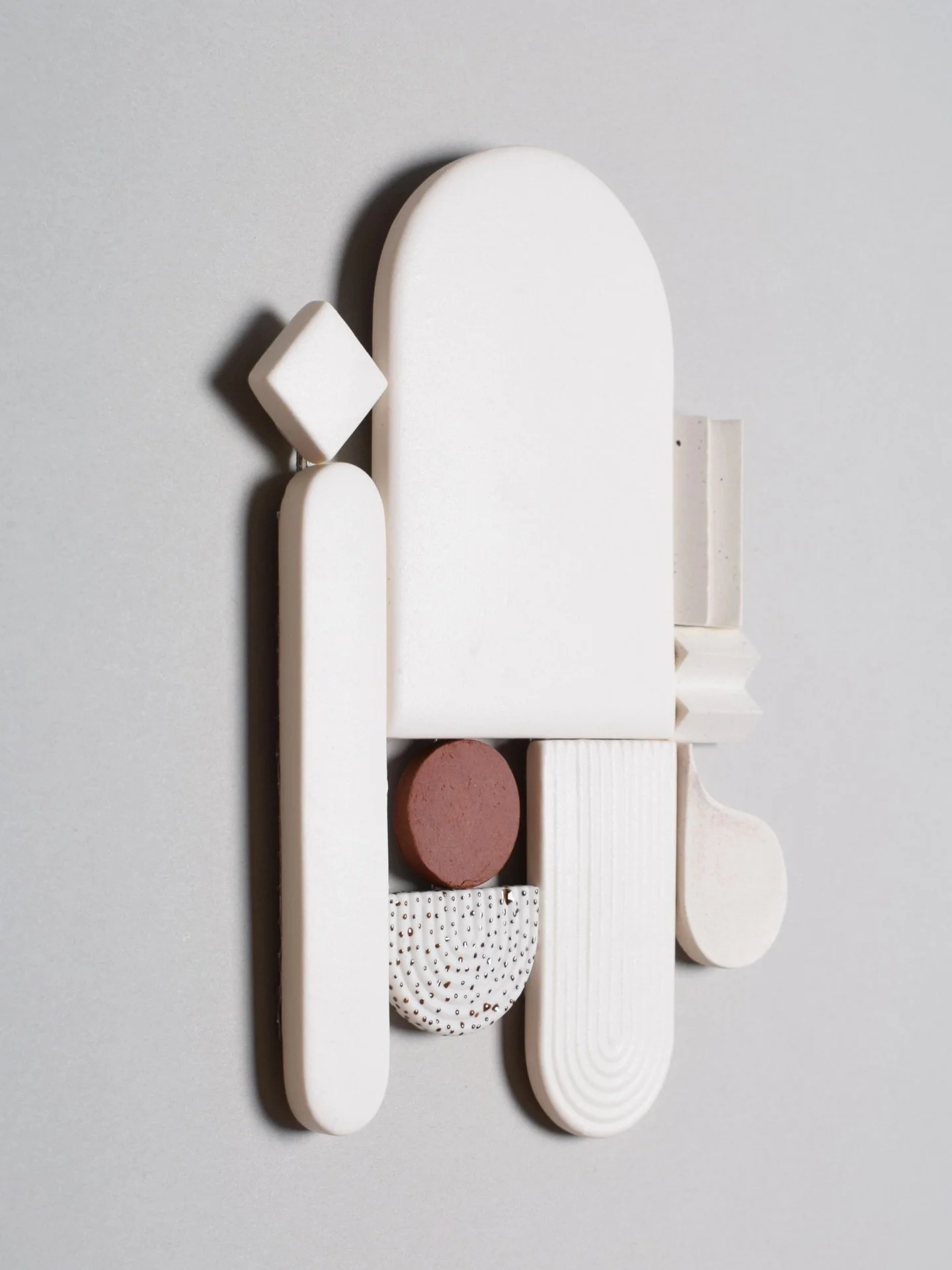 Fresh in store &bull; Wall Sculpture No.301
👉 available in my online store

#lauraitkonen #ceramics #art #contemporaryceramics #finnishart