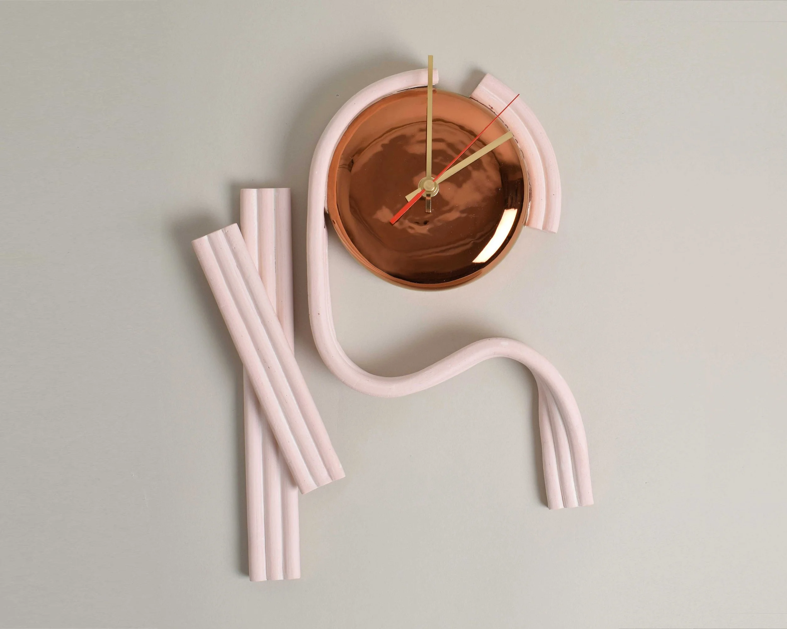 LauraItkonen_TellMeTime-ClockNo1-1_front2©LauraItkonen.jpg