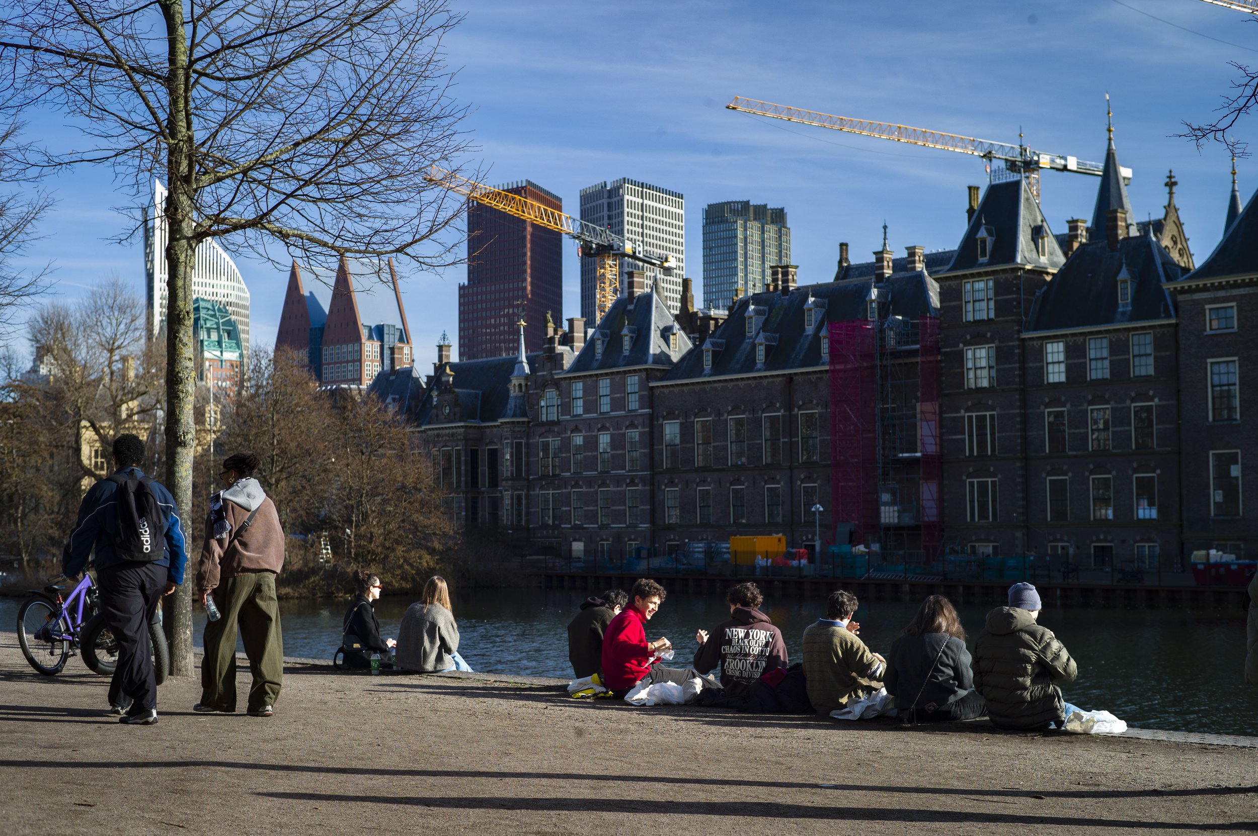 1e lente dag aan de lange Vijverberg