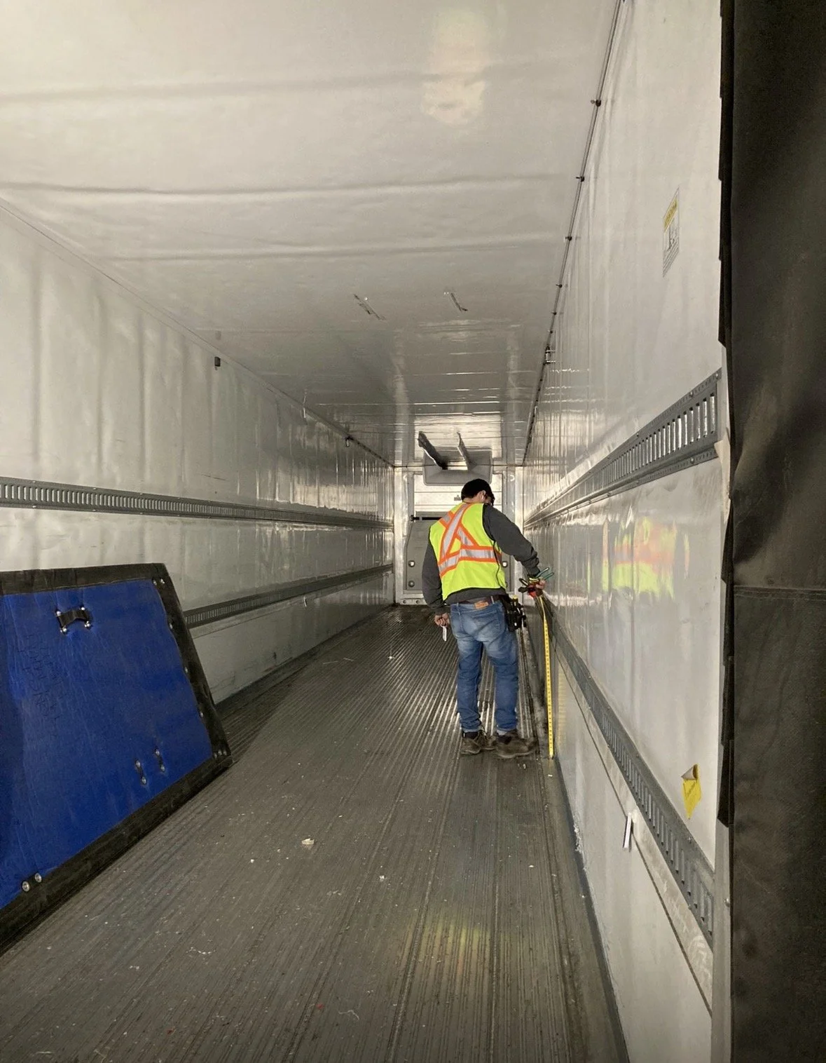 LogTag installation for temperature mapping in trucking and logistics in Canada