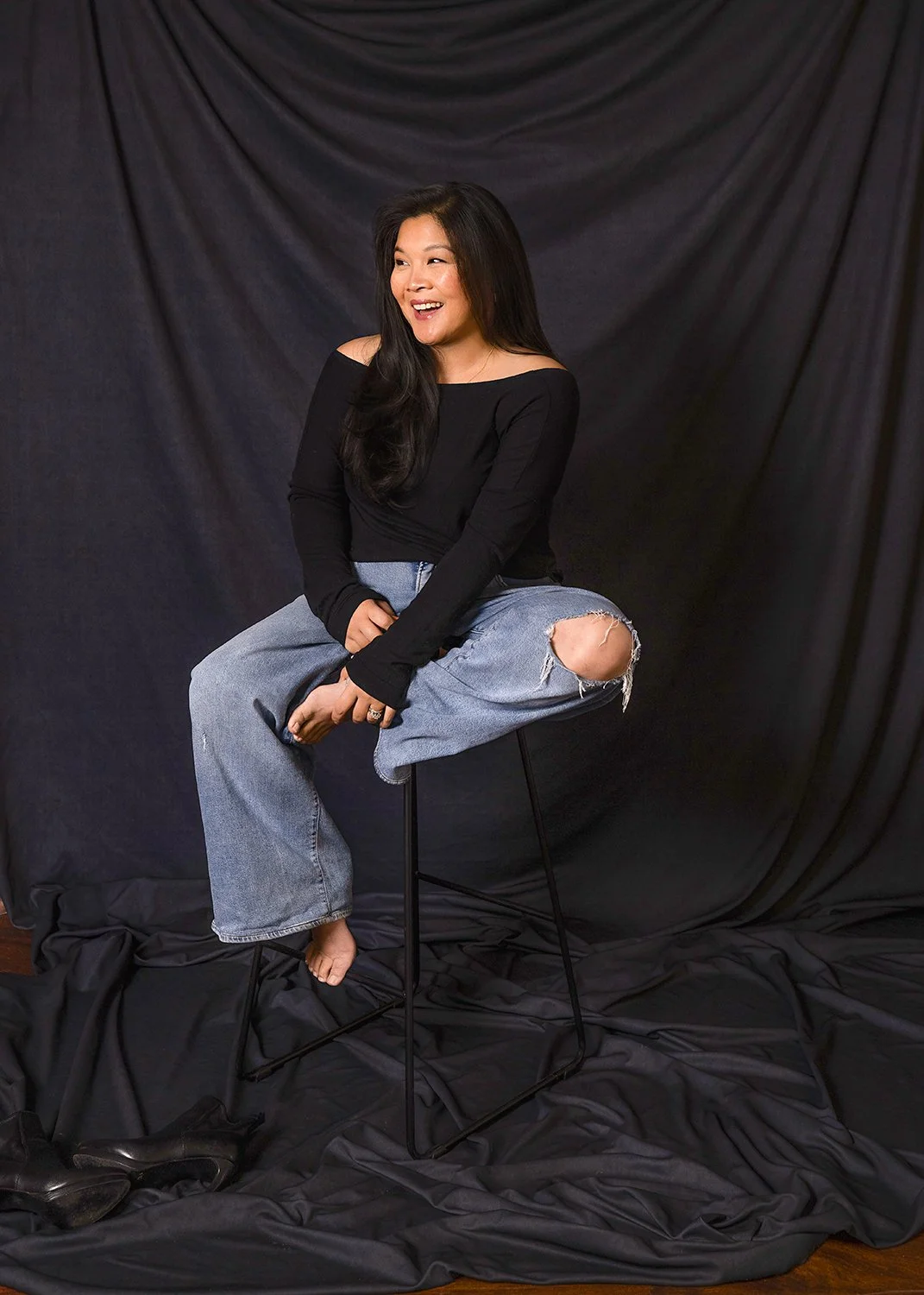 Anna Medeiros Anna Kay Photographer owner operator black backdrop jeans self portrait