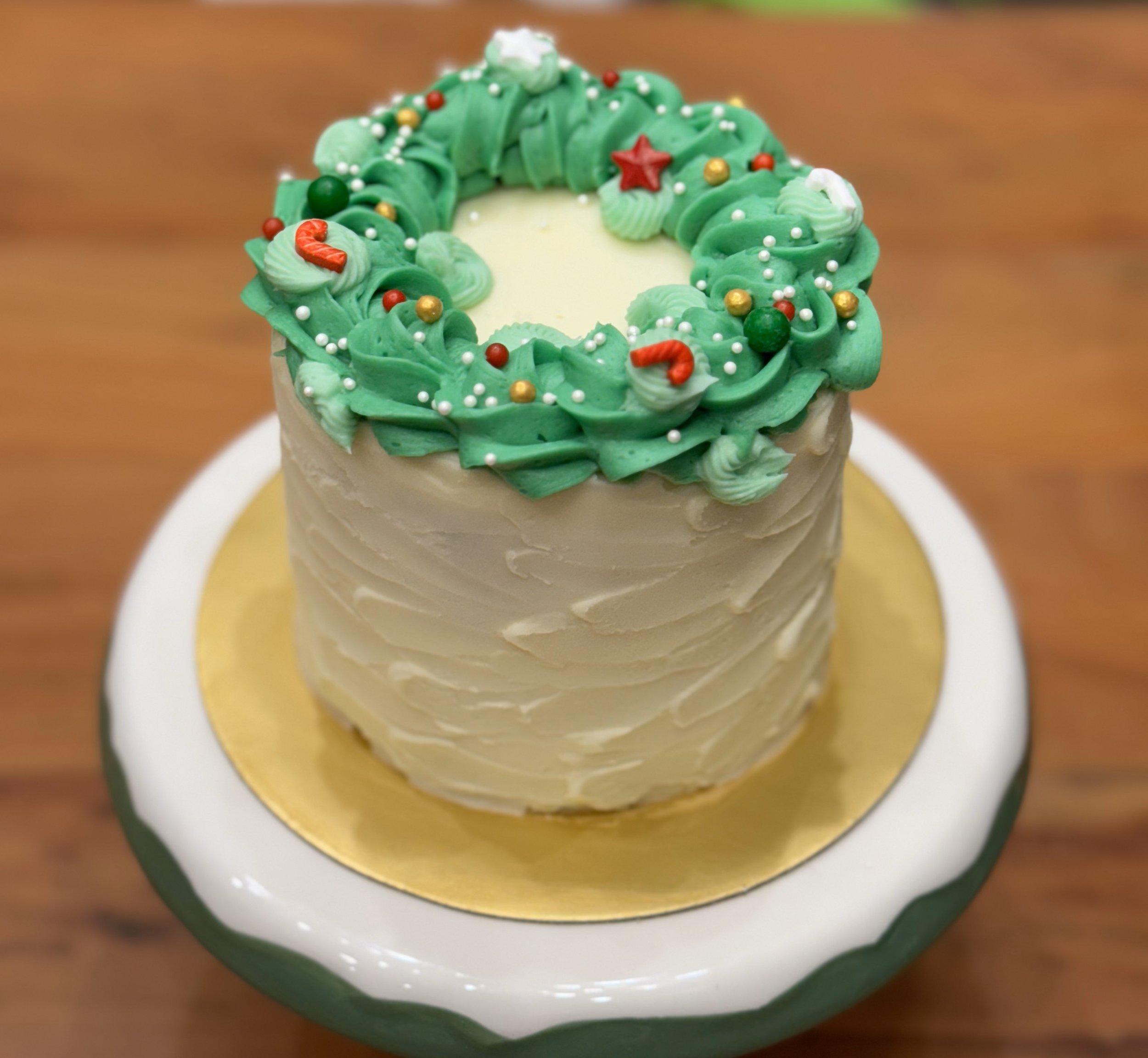 4” Christmas cake.jpeg