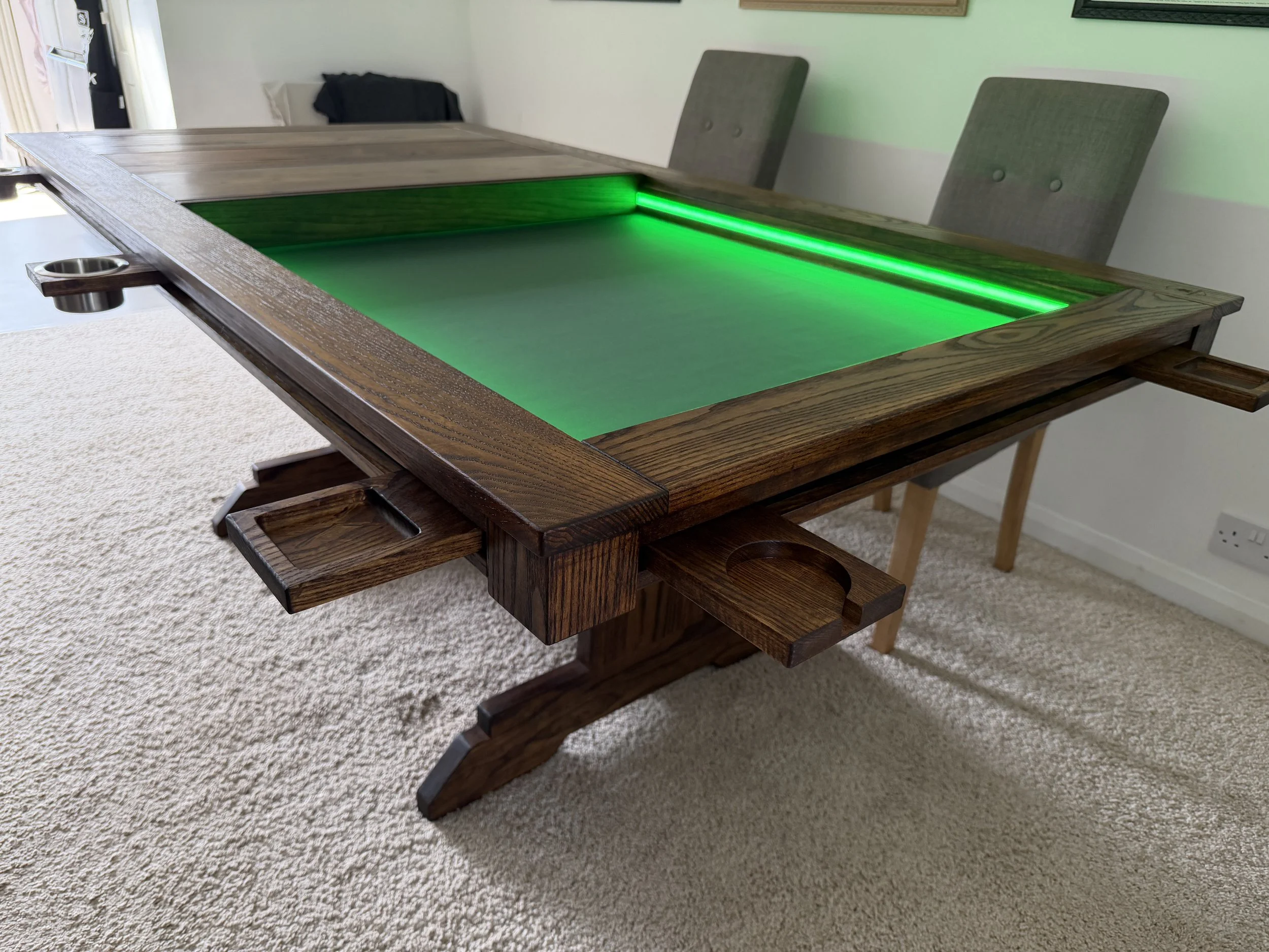 Meeplewood is a UK-based woodworking company specialising in the creation of high-quality, handcrafted board game tables in the UK