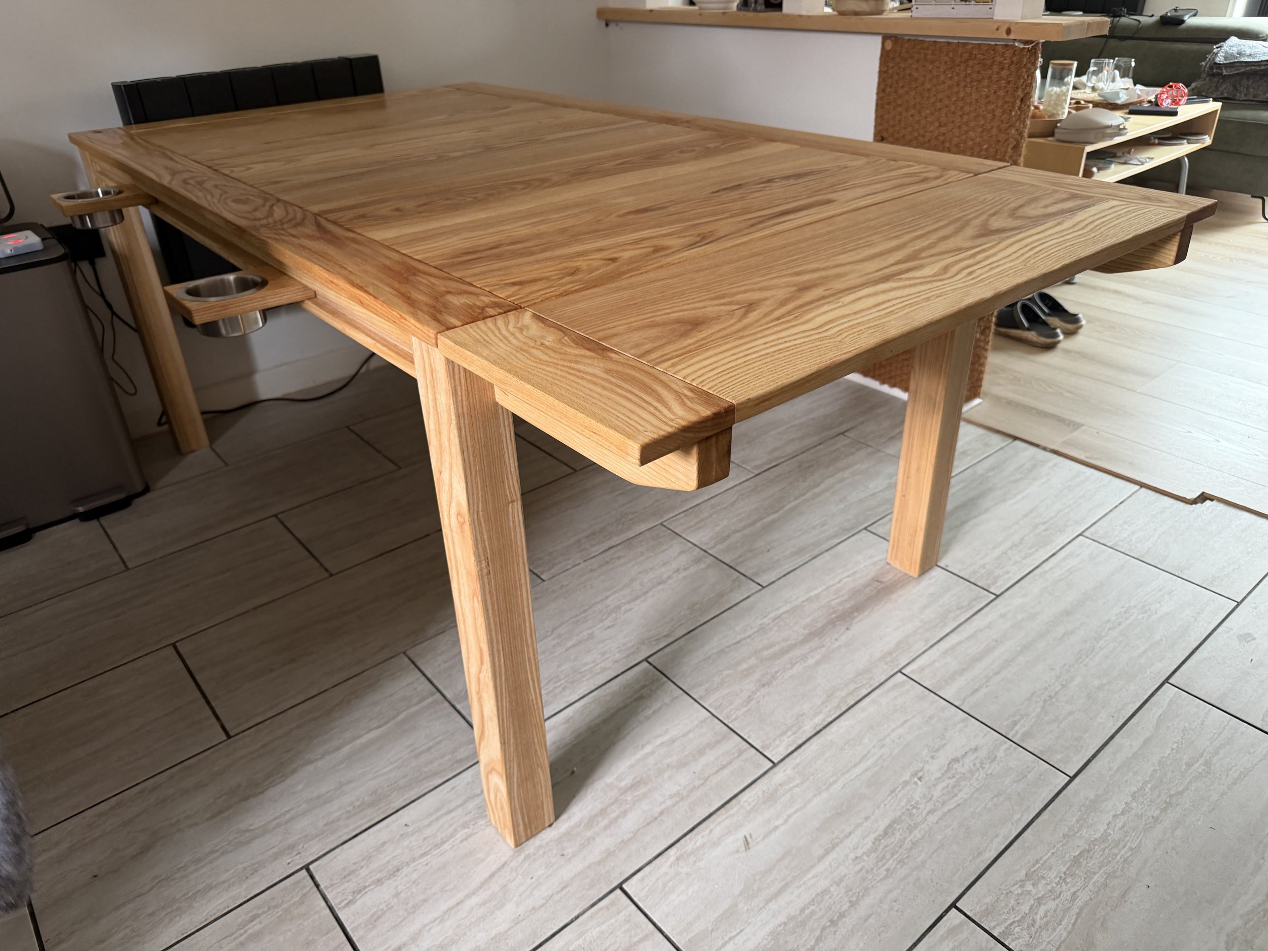 Meeplewood is a UK-based woodworking company specialising in the creation of high-quality, handcrafted board game tables