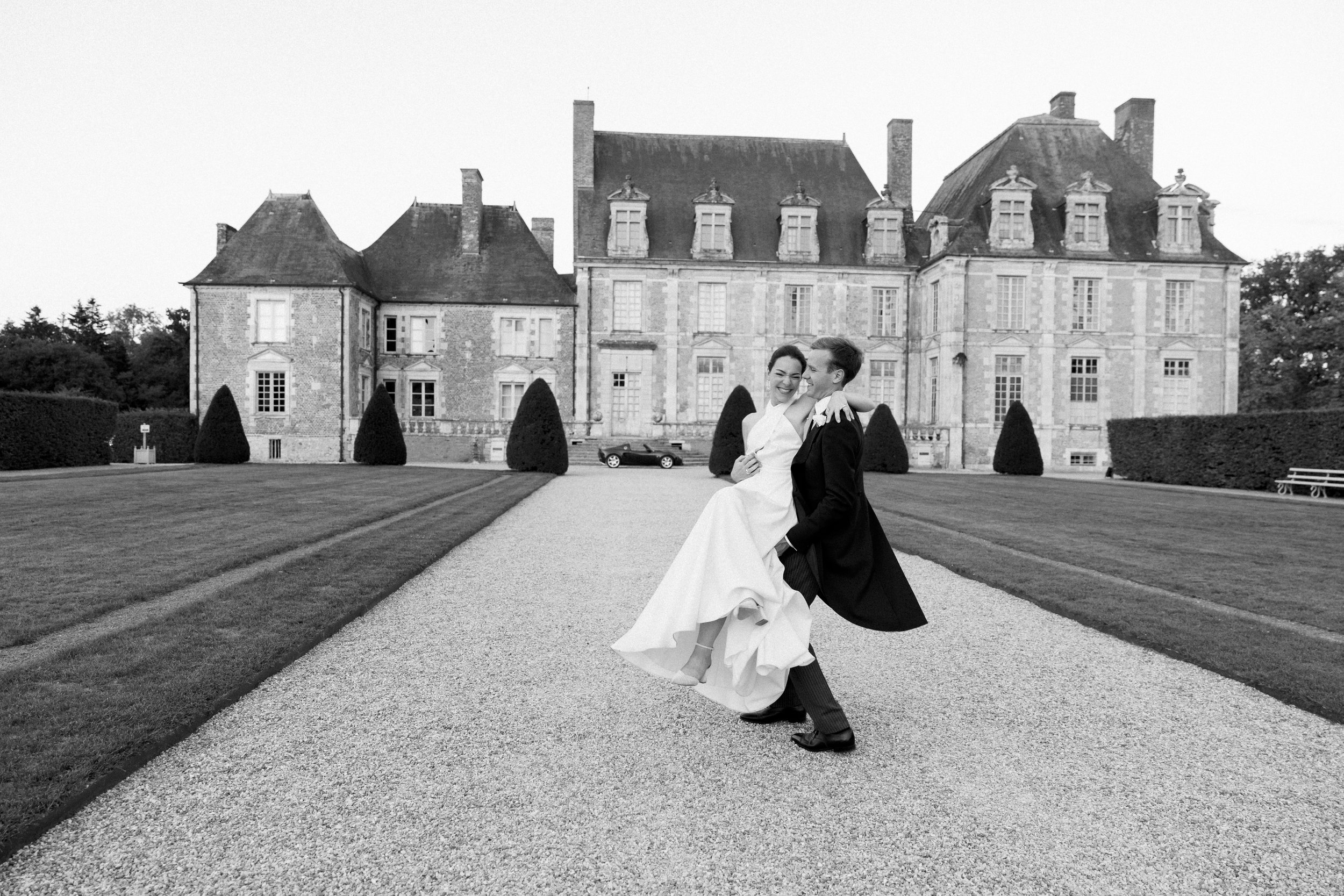 Photographe mariage Loiret  | Madline Vslr – France & International