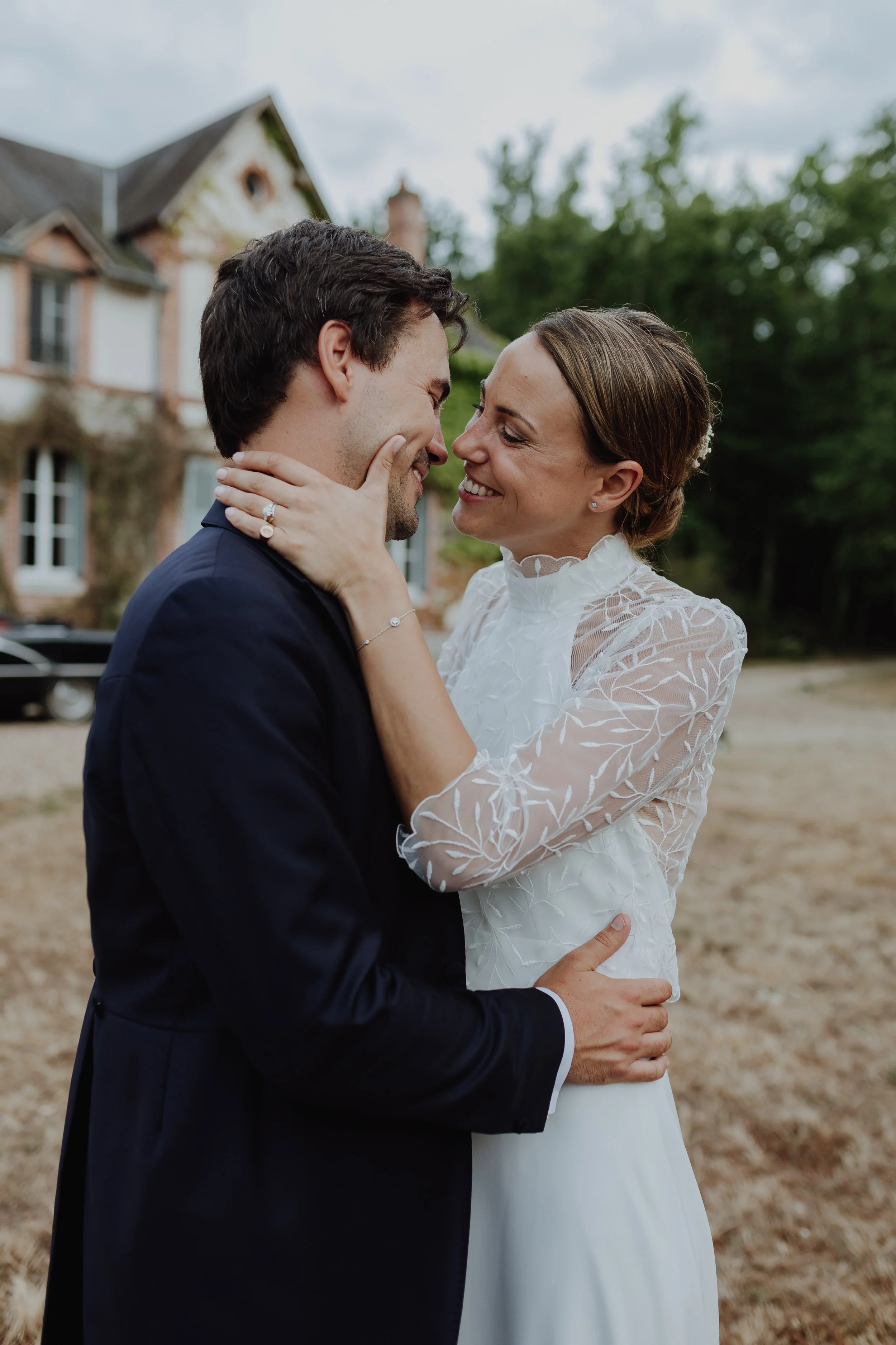 Photographe mariage Château de la Loire  | Madline Vslr – France & International
