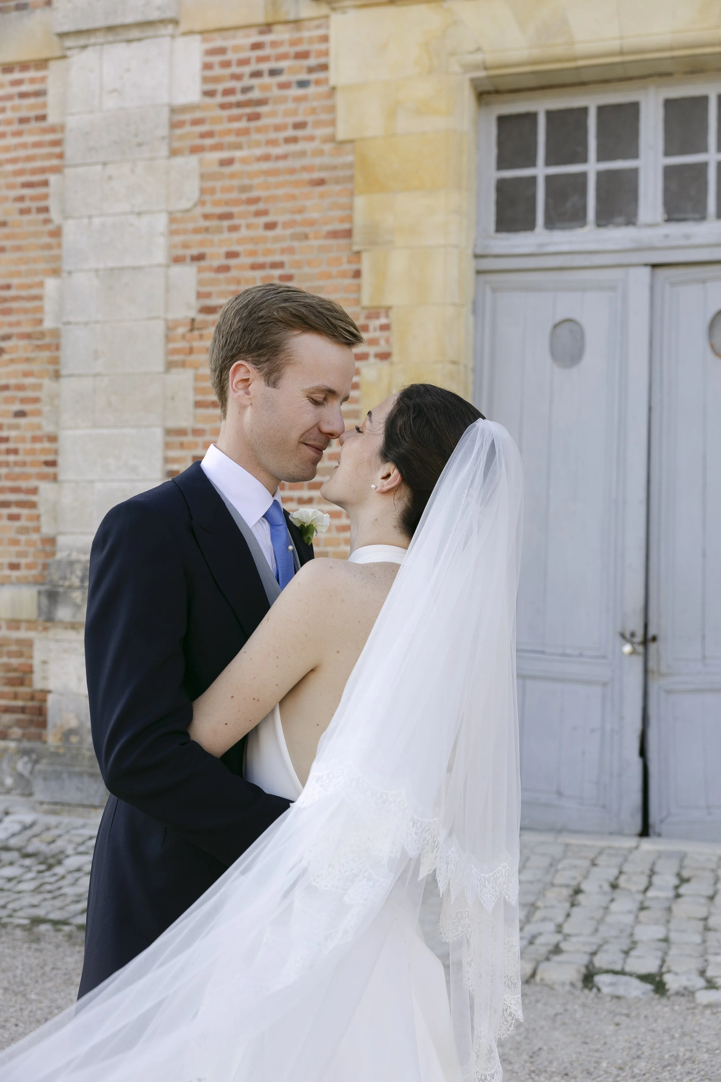 Photographe mariage château de  Loire  | Madline Vslr – France & International