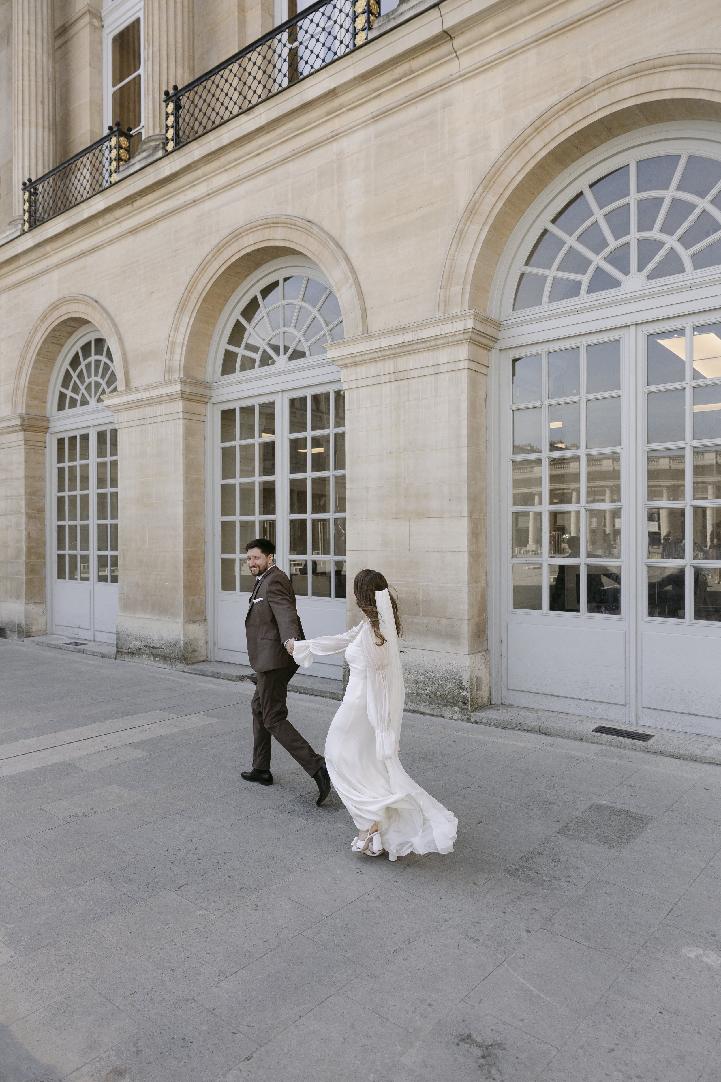 engagement-session-paris-couple