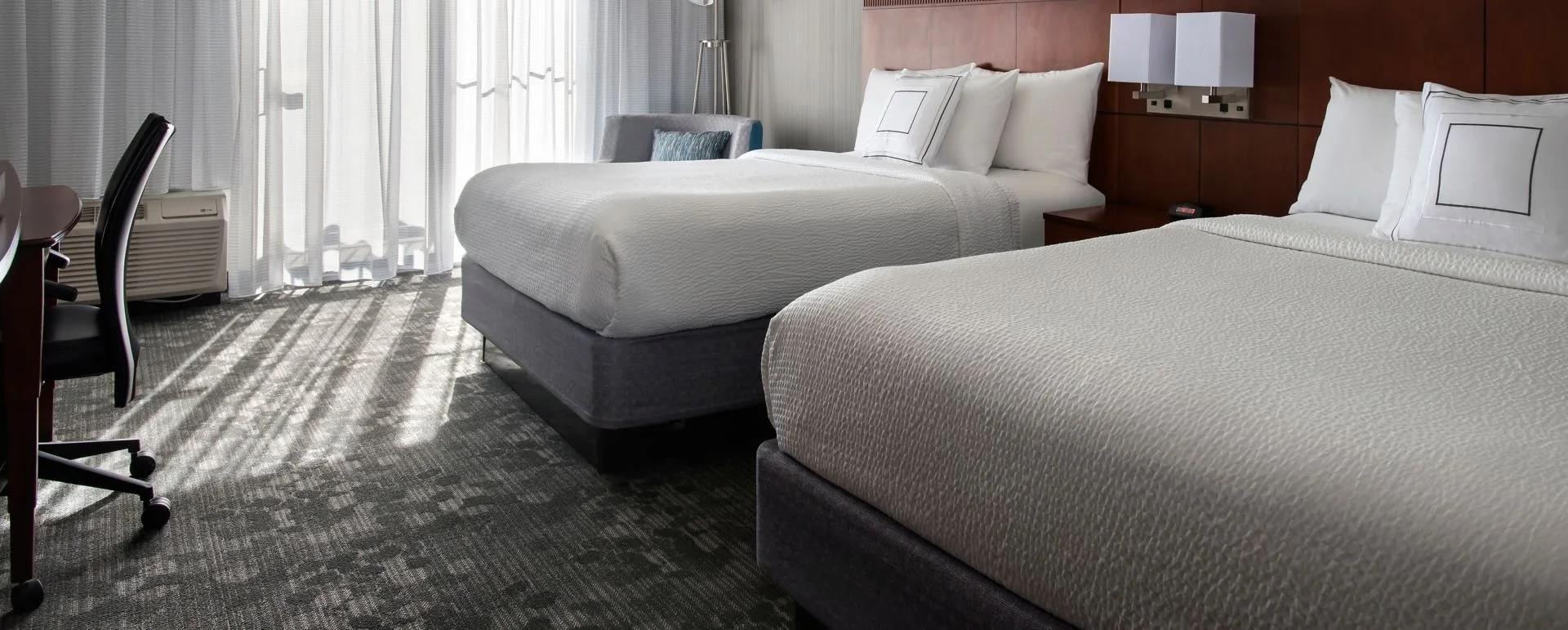 cy-ewrmy-doubleguestroom-28794_Feature-Hor.jfif