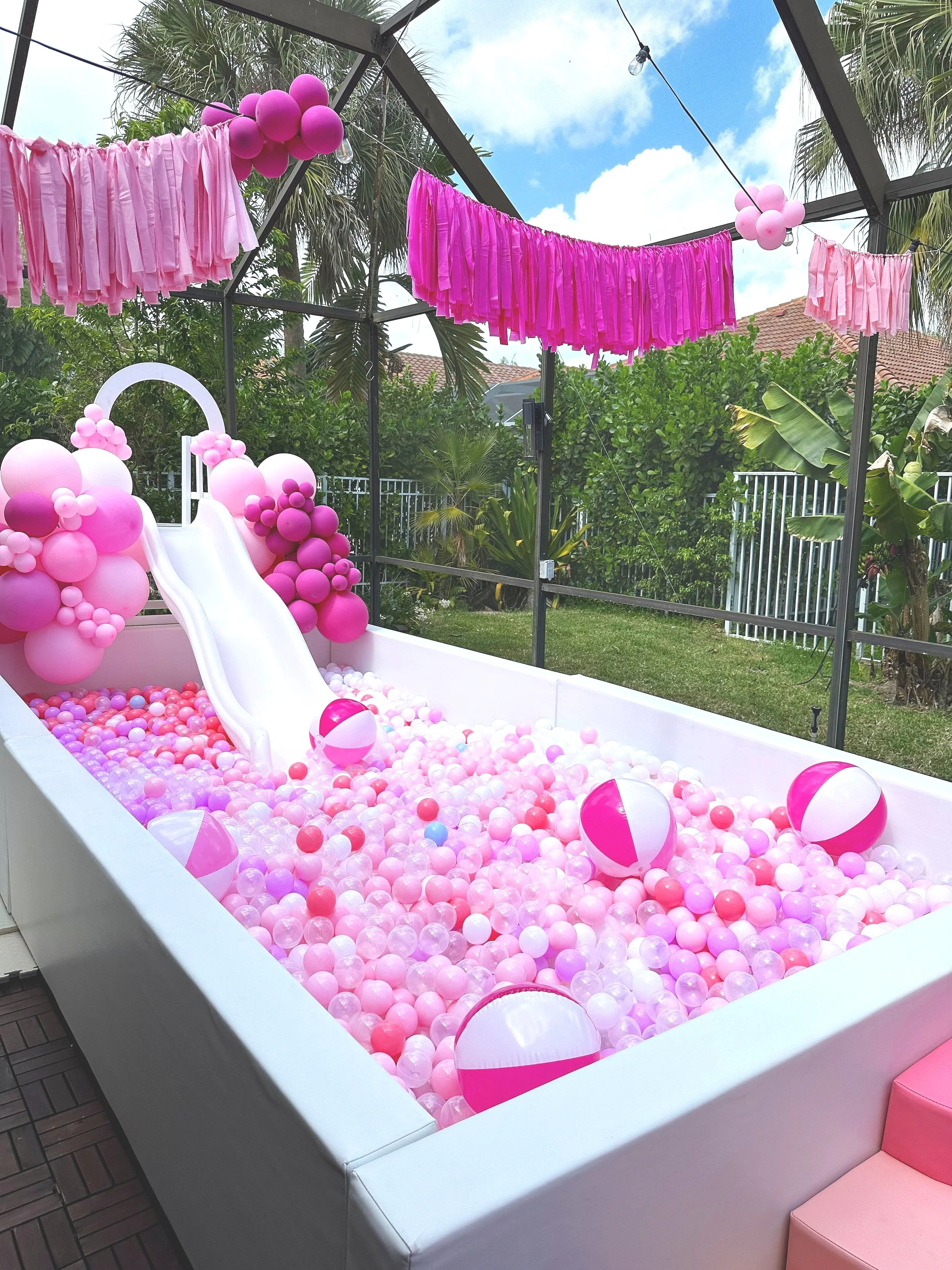 Luxury Ball Pit Hire Boca Raton | Kids Parties — Little Royal Parties ...