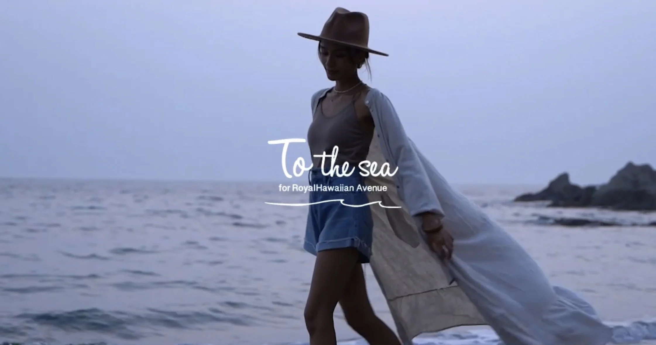 To the sea ｜ 2021 Autumn / Winter Collection. ※ Click photo to play movie